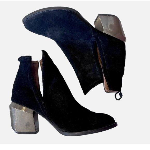 Jeffrey Campbell Orwell 2M Black Suede Silver Heel Ankle Boots Women's size 9 - Picture 2 of 7